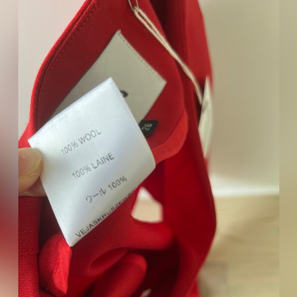 NWT)Vejas bias cut wool red Skirt - Size 26 - Picture 7 of 8